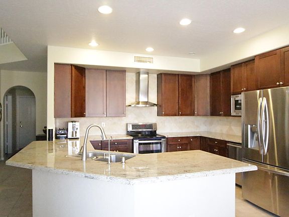3rd image of 1409 E Desert Flower Ln