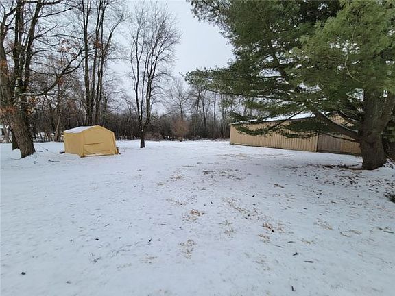 5th image of 5 Friendly Acre