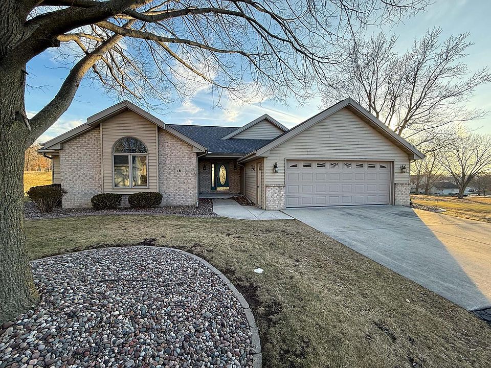 1st image of 18 Ridgewood COURT