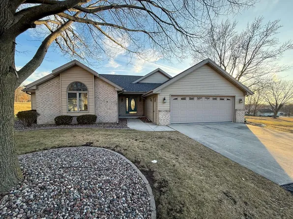 18 Ridgewood COURT, Fond Du Lac, WI 54937