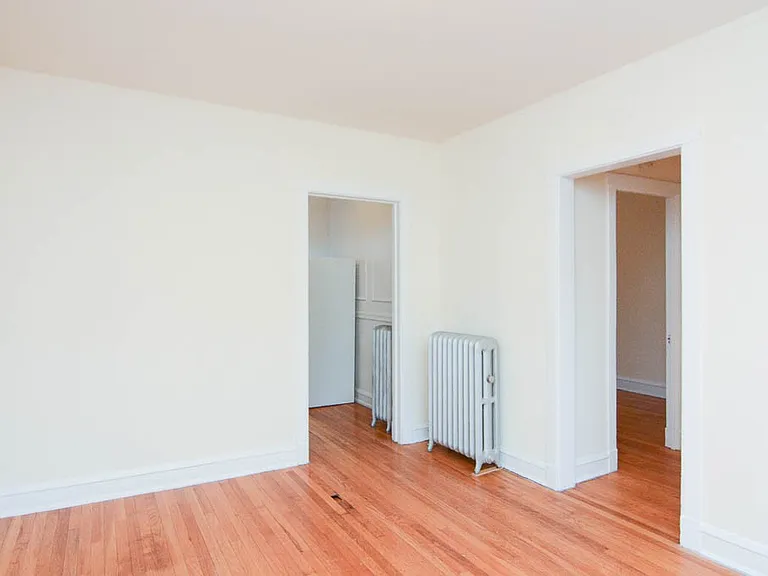 2649 N Spaulding Ave #W4 — Photo 9