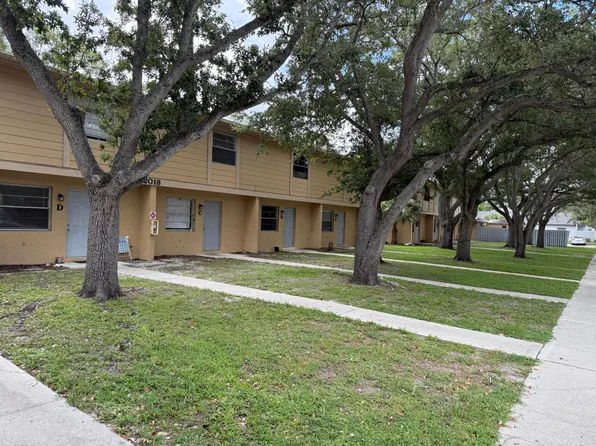2018 S 10TH Street, Fort Pierce, FL 34950