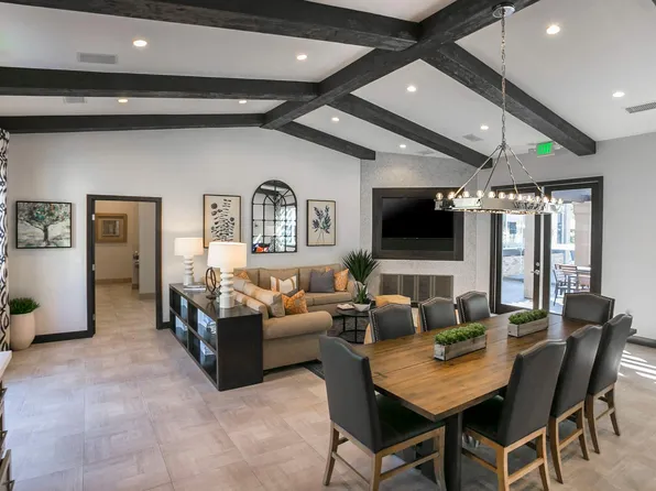 Arroyo Villa Apartments