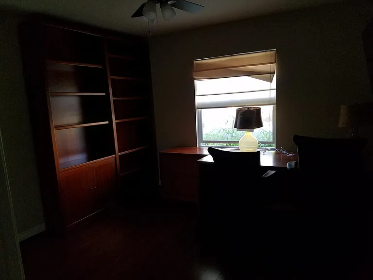 385 Panama Ave — Photo 10
