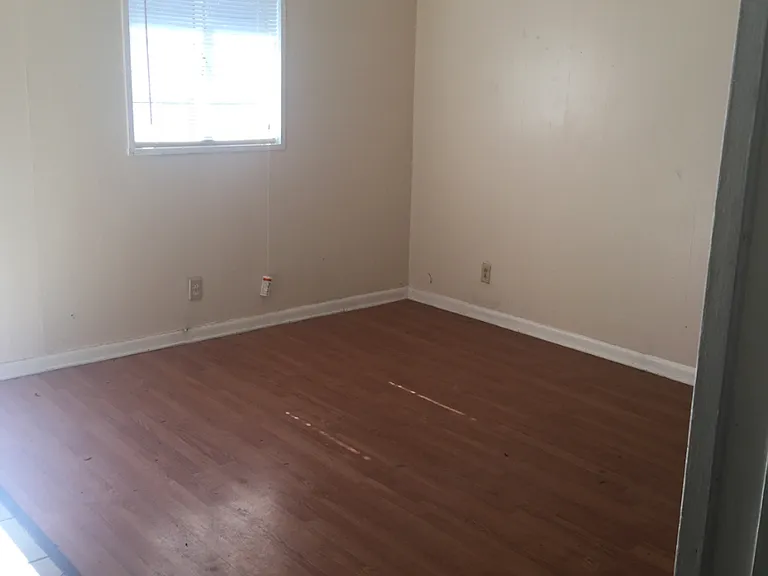 919 Minor St NE #5 — Photo 23