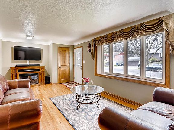 3rd image of 1405 Mechanic Ave