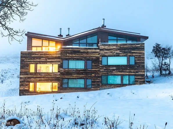 8469 E Copper Crest Rd, Eden, UT 84310