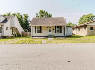 1212 W Monroe St, Herrin, IL 62948
