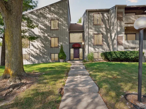 9601 Bayview Dr APT 301, Ypsilanti, MI 48197