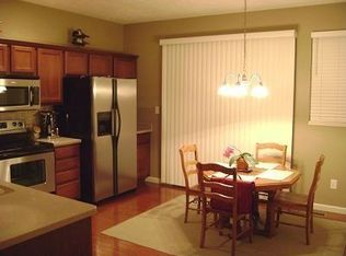 41 Florence St, Carmel, IN 46032