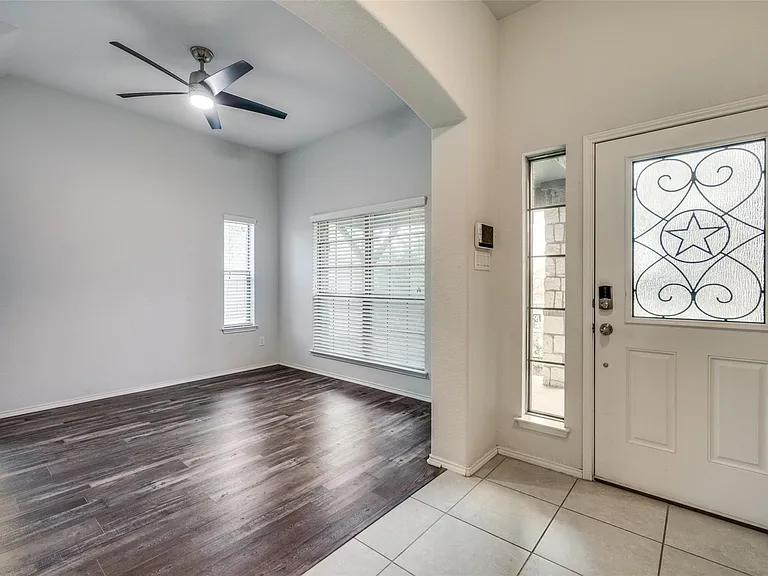 6520 Pecos Hill Ln — Photo 6
