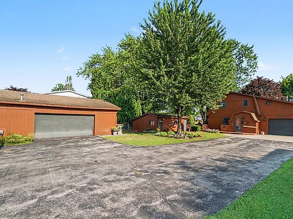 2nd image of 3554 Miller Rd
