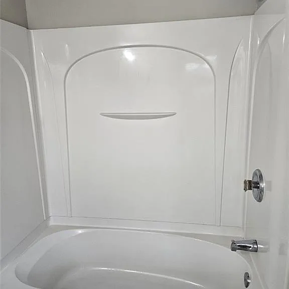 2193 Landing Walk Dr — Photo 9
