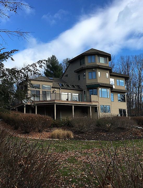 2nd image of 56 Mountain Estates Dr