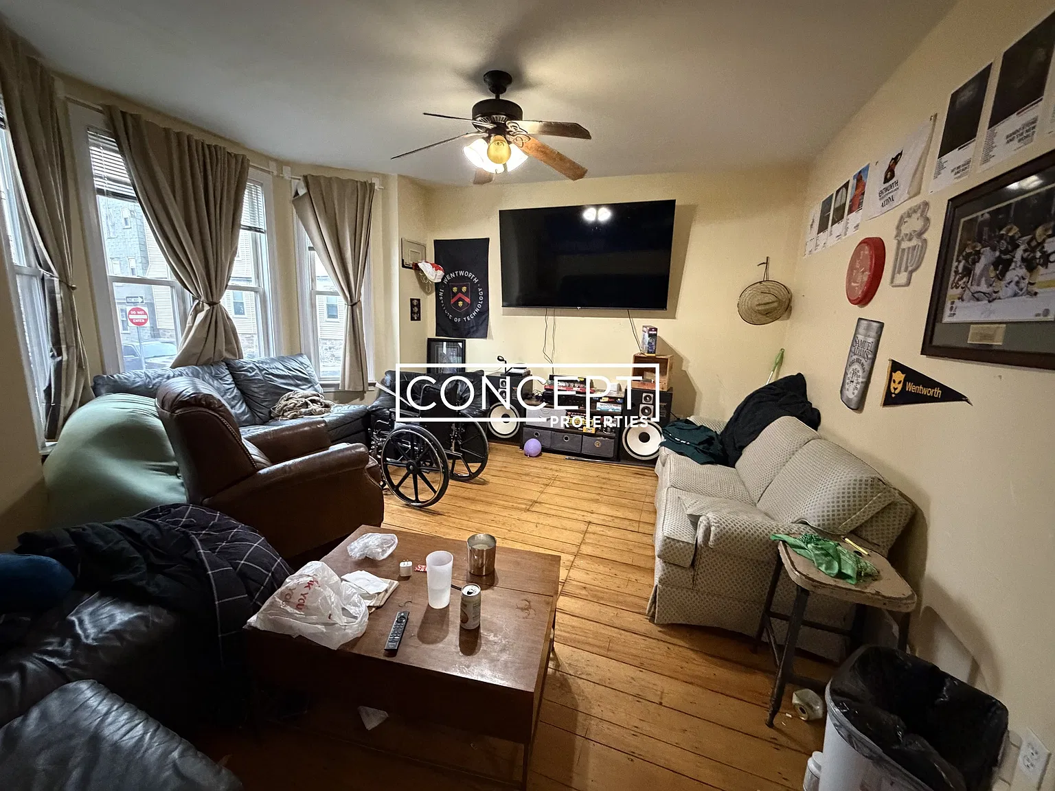 733 Parker St — Photo 1
