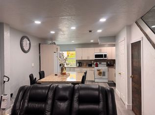 1590 W 46th St #236, Hialeah, FL 33012