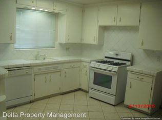 3456 E Redlands Ave, Fresno, CA 93726