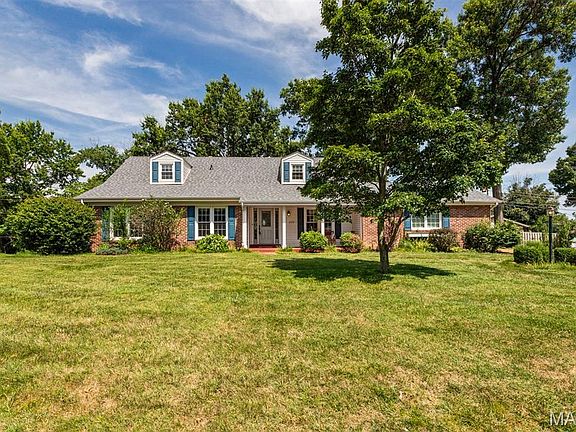 2nd image of 329 Turnbury Cir
