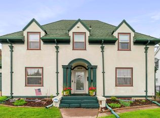 2616 Woodland Ave, Duluth, MN 55803