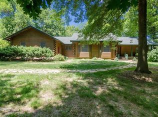 3043 Stipes Ln, Edwardsville, IL 62025