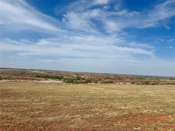 9595 N 1780th Rd, Cheyenne, OK 73628