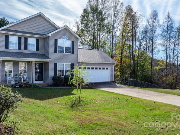 1155 Counselor Dr, Newton, NC 28658