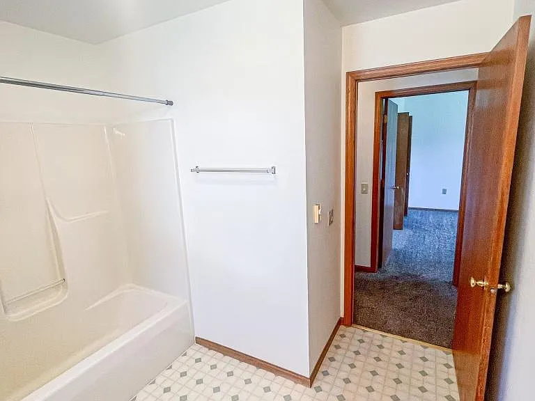 826 N Thompson Dr #4 — Photo 13