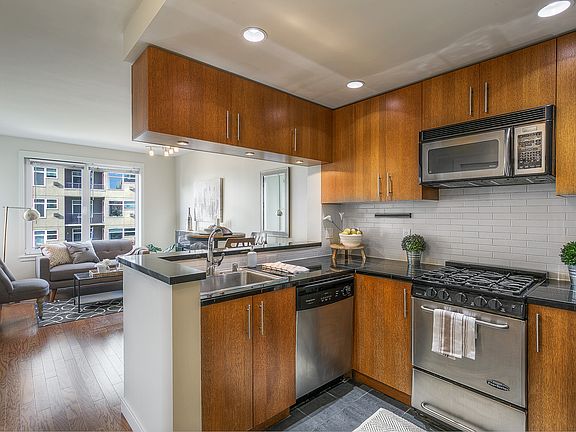 2nd image of 2721 1st Ave Unit 304