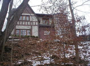 107 Old Albany Post Rd, Ossining, NY 10562