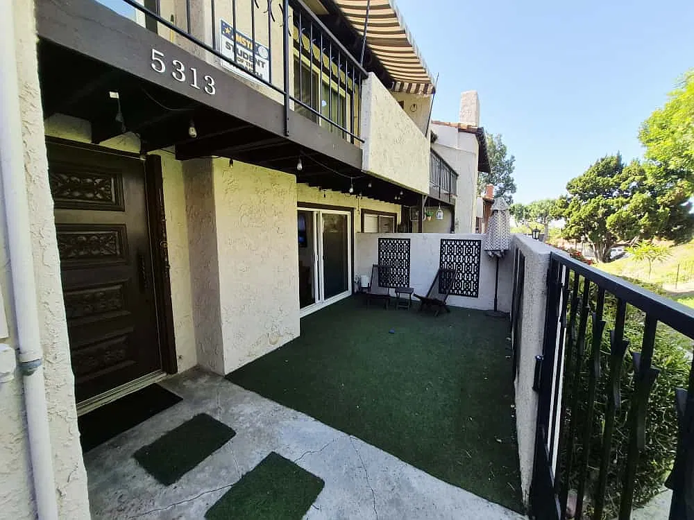 4 bed, 1800 sqft, $4,199 — Photo 3