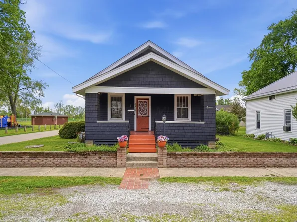 909 W Sugar St, Mount Vernon, OH 43050
