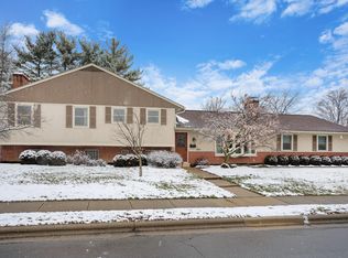 1450 Ridgeview Rd, Columbus, OH 43221