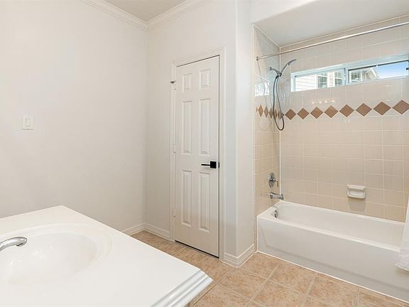 3rd image of 2626 Shady Acres Lndg