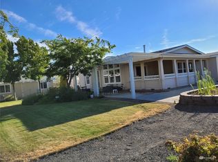 875 Desert Aire Dr SW, Mattawa, WA 99349