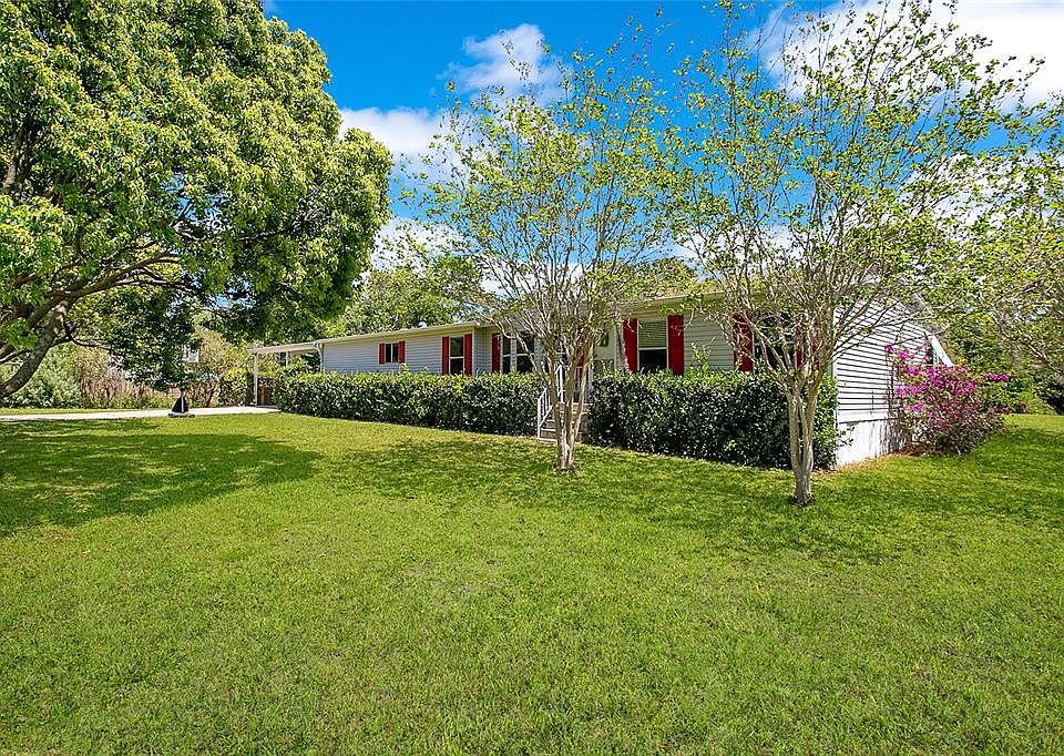 1st image of 3929 LA SALLE AVENUE