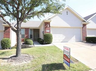 232 Heritage Hill Dr, Lewisville, TX 75067