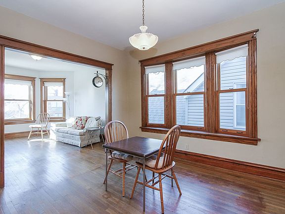 2nd image of 2431 N Hamlin Ave