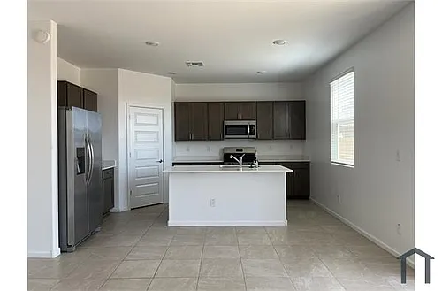 32525 N Jasper St Photo 1