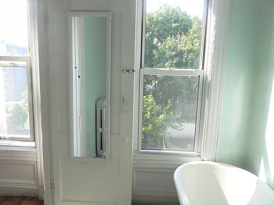 Rented by Peace of Mind Realty | media 13