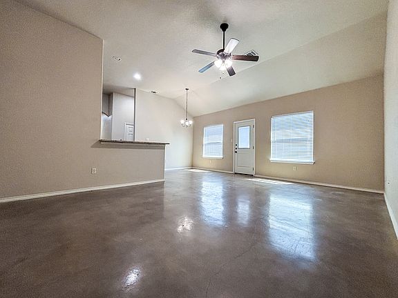 4th image of 750 Saengerhalle Rd #2-1