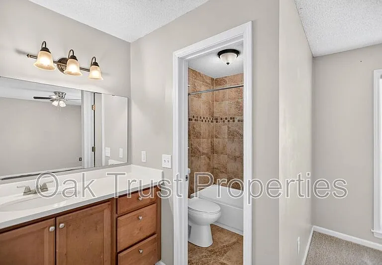220 Cornell Dr — Photo 13
