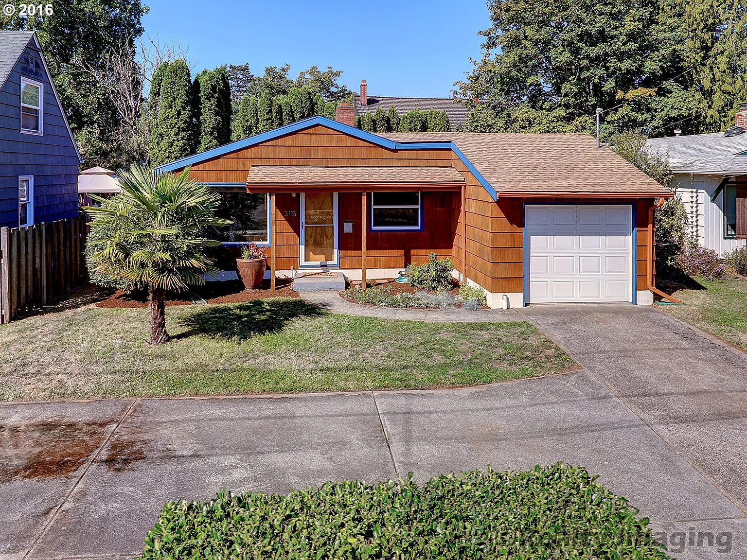 3115 SE 63rd Ave photo 1