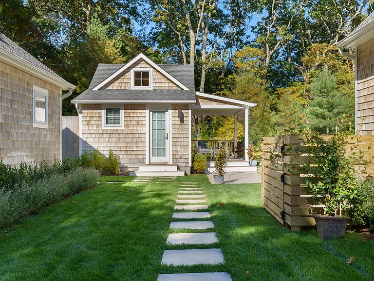 34 Birchwood Ln — Photo 21