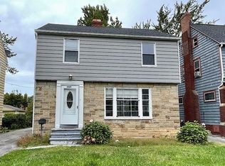 3605 Cedarbrook Rd, Cleveland Heights, OH 44118