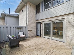 18692 Clear View Ct, Minnetonka, MN 55345