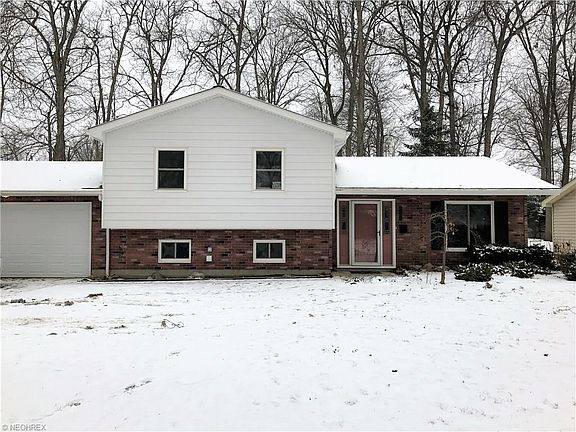 2nd image of 9488 Driftwood Dr