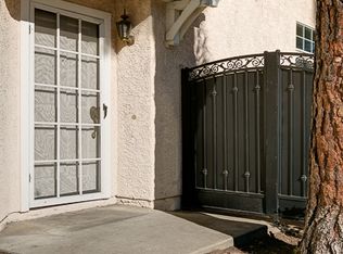 296 Sundance Ct, Azusa, CA 91702