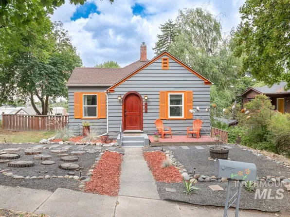 303/305 N Jefferson St, Moscow, ID 83843