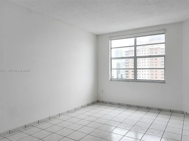 1950 S Ocean Dr #11M — Photo 12