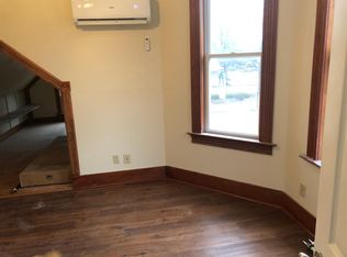 402 E Vandalia St, Edwardsville, IL 62025